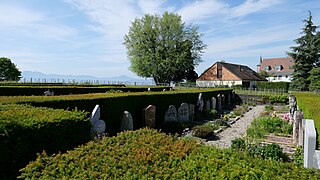 EtoyCemetery RomanDeckert19052022-02.jpg