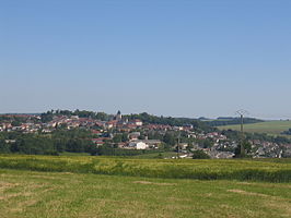 Montmirail, met op de voorgrond de Petit Morin