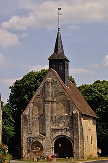 Vouillon - Eglise St-Saturnin.JPG