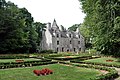 Château de Coatcouraval : vue d'ensemble depuis le jardin.