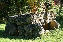 Un des Dolmens de Landes le Gaulois.jpg