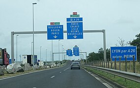 A16 la ieșirea din naveta Eurotunnel[n 2].