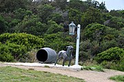 Statue representing the dogline at Eaglehawk Neck