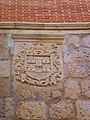 Escudo de Baltanás en la Biblioteca.