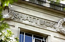 Lemuel Shattuck's name as it appears on the frieze of the London School of Hygiene & Tropical Medicine.