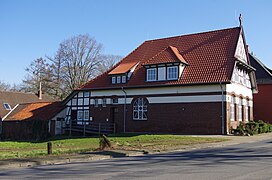 Ehemalige Schule, Zum Horstberg 4, Husum.jpg