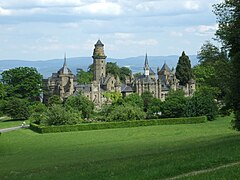 Le château du Löwenburg (de).