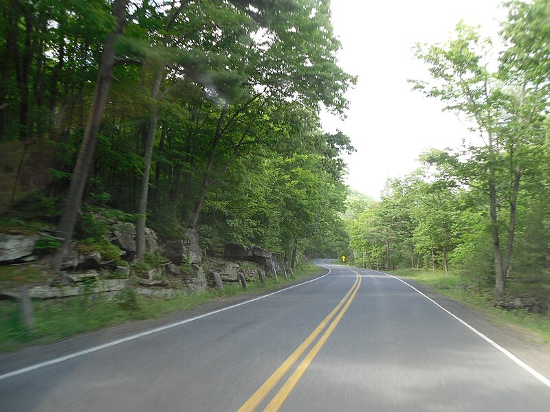 File:Ulster County Route 3 - New York - 4984902326.jpg