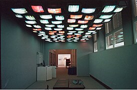 Video-instalación-performance de Nam June Paik en Düsseldorf