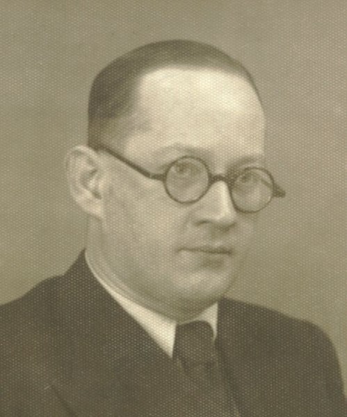 File:Miklos laszlo in 1937.jpg