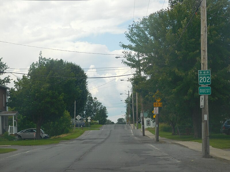 File:Quebec Provincial Route 202 (35752510692).jpg