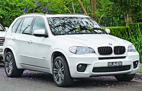 Front (xDrive35i M Sport)