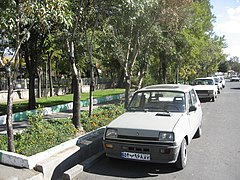 Une Saipa 5