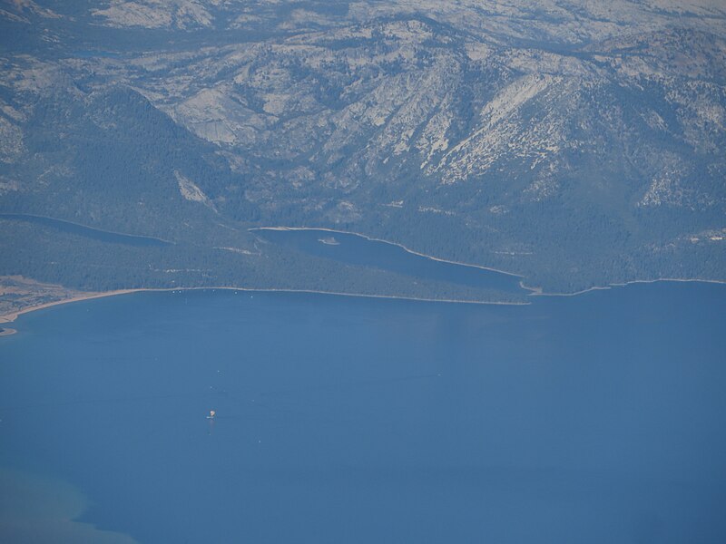 File:Emerald Bay, Lake Tahoe, Nevada (21560966962).jpg