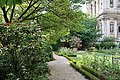 Vue du jardin des Combattants-de-la-Nueve à Paris.