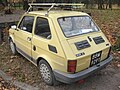 Polski FIAT 126p Arka-Yan Görünüm