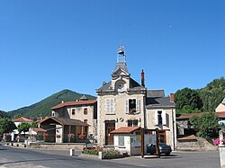 Skyline of Saurier