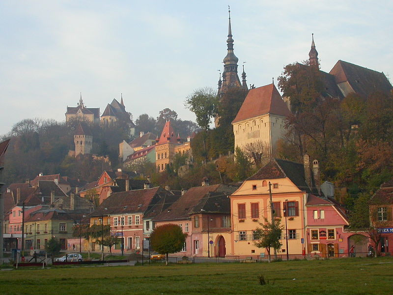 File:Sighisoara Centrul istoric (8).JPG