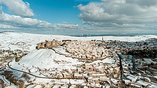 Veduta di Melfi sotto la neve.jpg