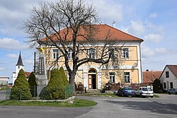 World War I memorial in the centre of Mnichov