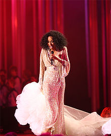 Nobel Peace Prize Concert 2008 Diana Ross5.jpg