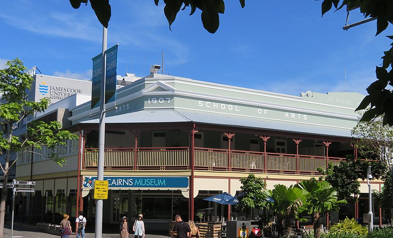 File:Cairns Museum.jpg