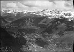 ETH-BIB-Valle Leventina, Blick nach Nordwest (NW), Pécianett-LBS H1-016345.tif