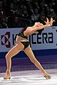 Layback Ina bauer (side view) (Yuna Kim)