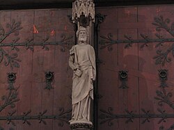 Statue de St-Pierre avec les clés du Paradis