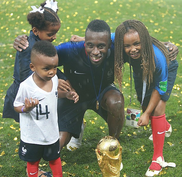 File:Blaise Matuidi World Cup Trophy.jpg