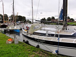 Dokkumergrootdiep bij de brug Stienfeksterbrêge ter hoogte van het gehucht Steenvak (bij Ee)