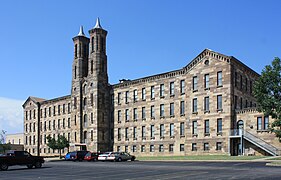 Le Cannelton Cotton Mill.