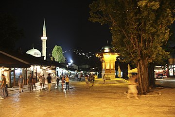 Baščaršija at night