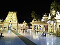 Le temple de Gokarnanatheshwara illuminé.