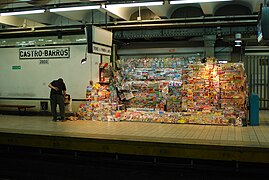 Kiosk on Castro Barros station