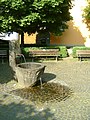 Bürgerbrunnen, errichtet aus einem Taufstein 1994