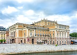 Kungliga Operan, building in 2021 (1 of 2).jpg