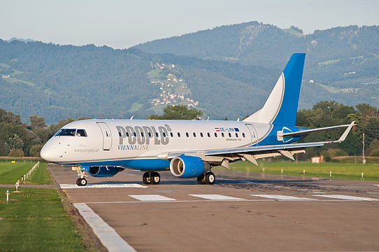 People’s Viennaline Embraer ERJ-170-100 (OE-LMK)