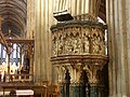 Púlpito de pedra na catedral de Worcester Reino Unido