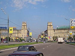 Gagarin Square, Gagarinsky District