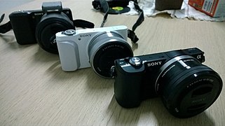 Comparaison d'un A5000 face à un NEX-3N et un NEX-3.