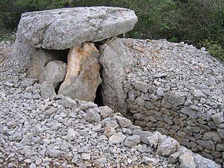 Dolmen des Rascassols (Saint-Hyppolite-du-Fort - Gard).