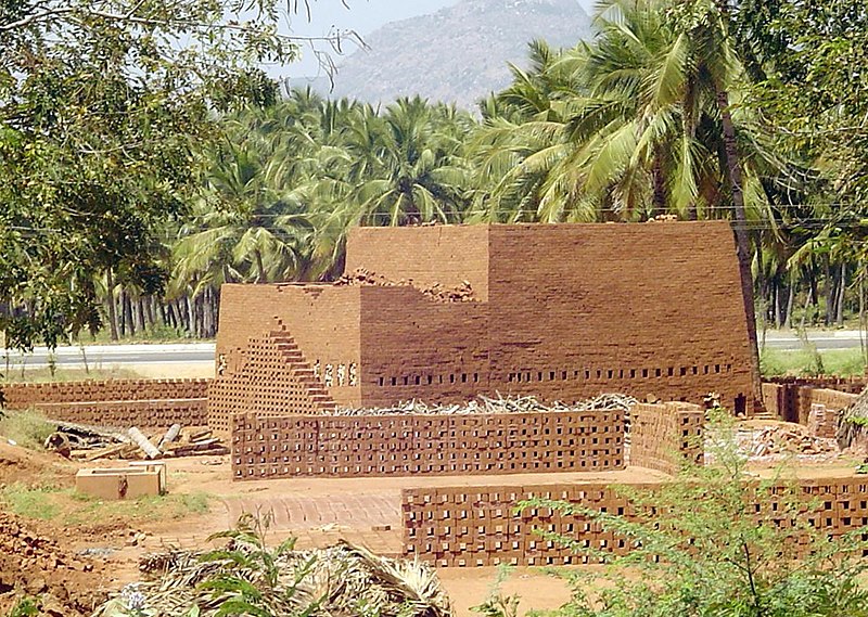 File:Brick likn india.JPG