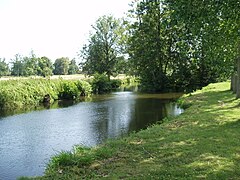 Eure Lochén ja La Varennen välissä, Ver-lès-Chartresissa.