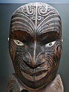 Cabeza tatuada de un importante ancestro de Aotearoa (detalle).jpg