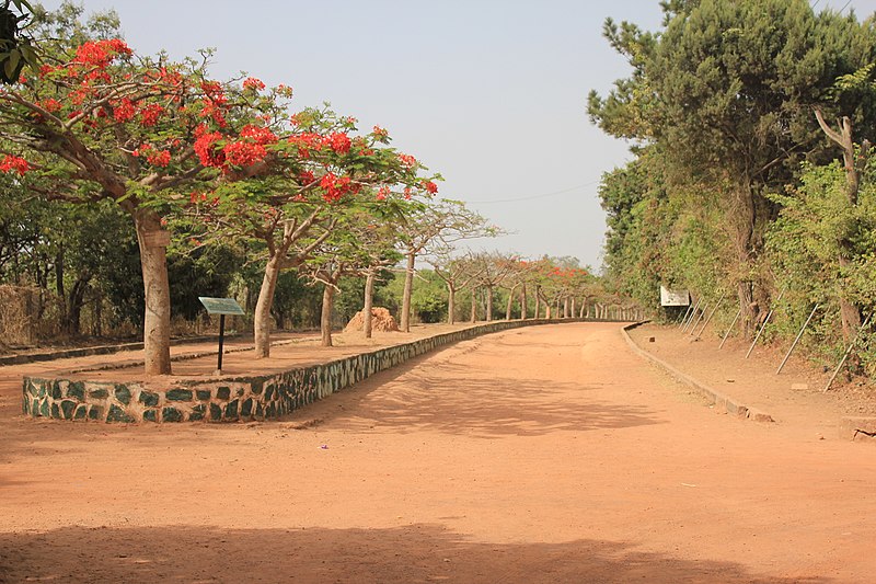 File:ENTRANCE TO JOS WILD LIFE PARK.jpg