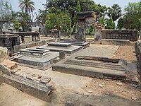 Graves of Nawarish Muhammad Khan, Ekramulla and others