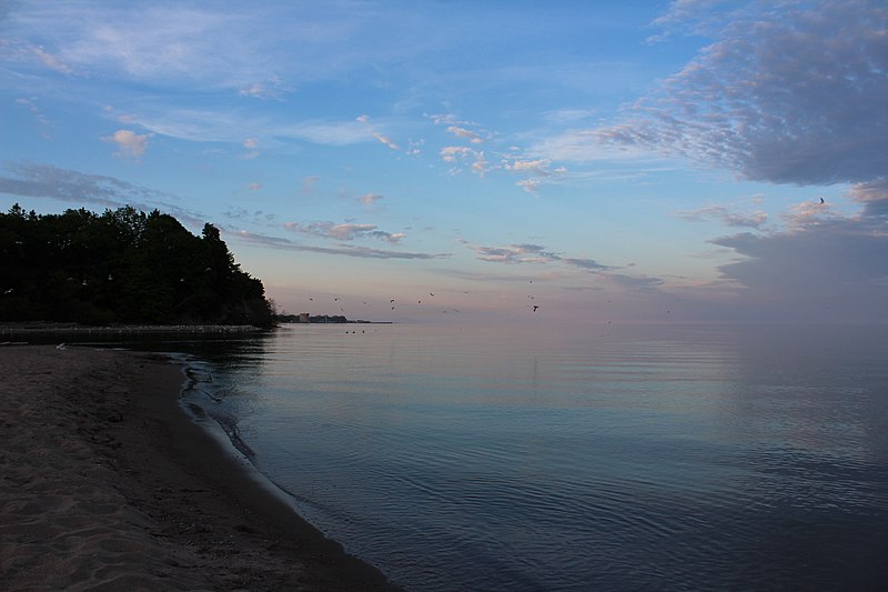 File:Rouge Beach, June 2018 (10).jpg