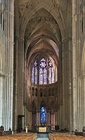 Choir with fine tracery but dark triforium