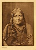 Hopi woman, 1922, photo by Edward S. Curtis